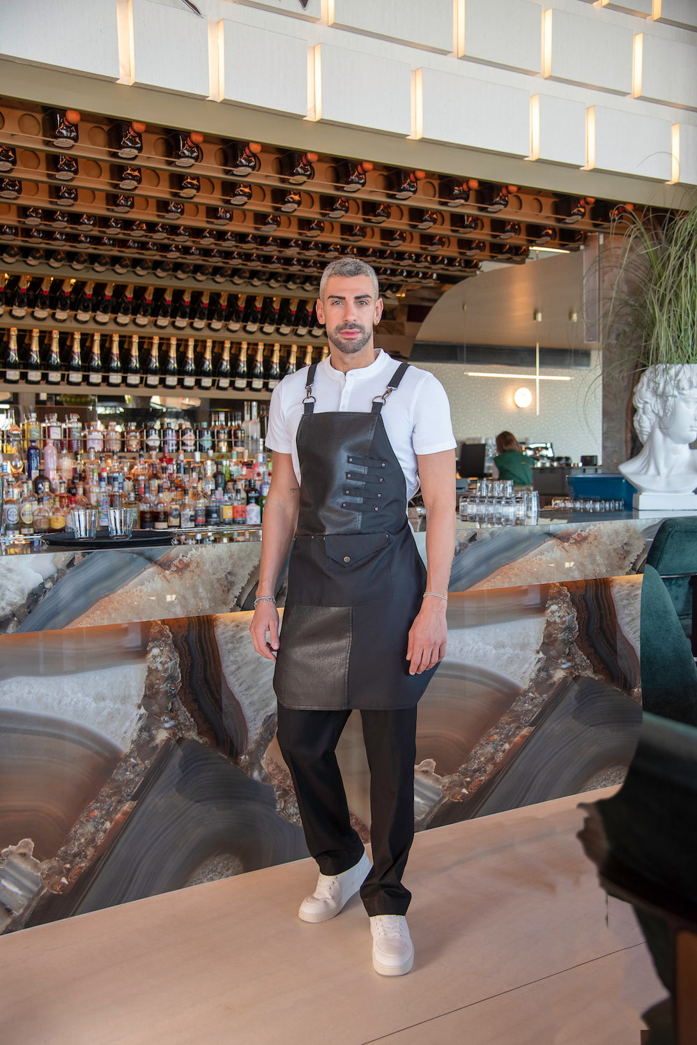 ΠΟΔΙΑ BARISTA ΜΑΥΡΗ